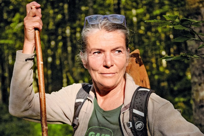 Dr. Monika Drechsler im Wald
