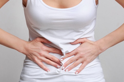 Frau, Bauch, Beschwerden, Verstopfung