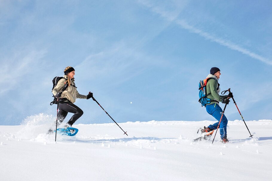 Warum uns Schneeschuhwandern so guttut