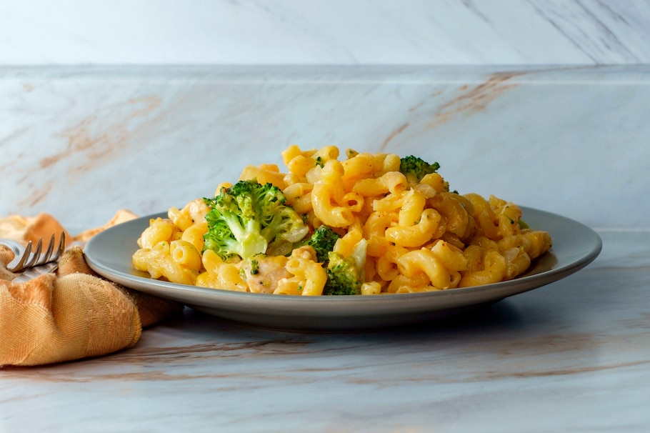 Pasta Mac´n´Cheese Style mit Butter-Brokkoli und selbstgemachtem Parmesan