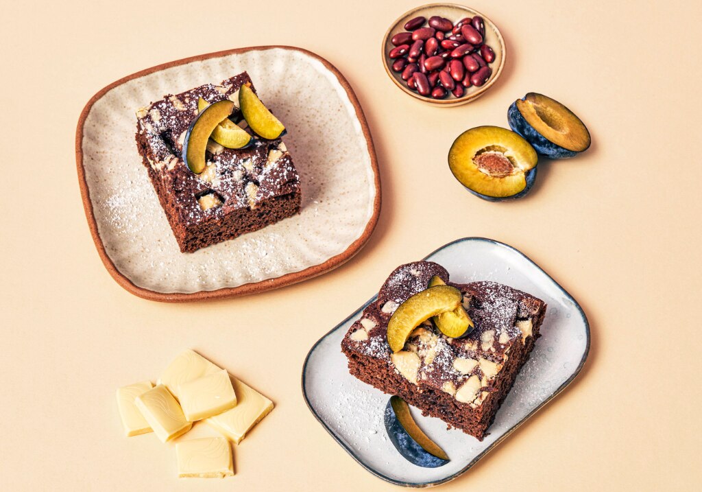 Rote-Bohnen-Brownies mit weißer Schokolade